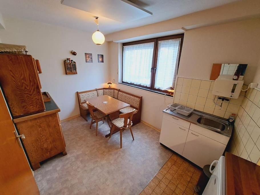 Haus Moselwald - 3 Bedrooms Enkirch Exteriör bild