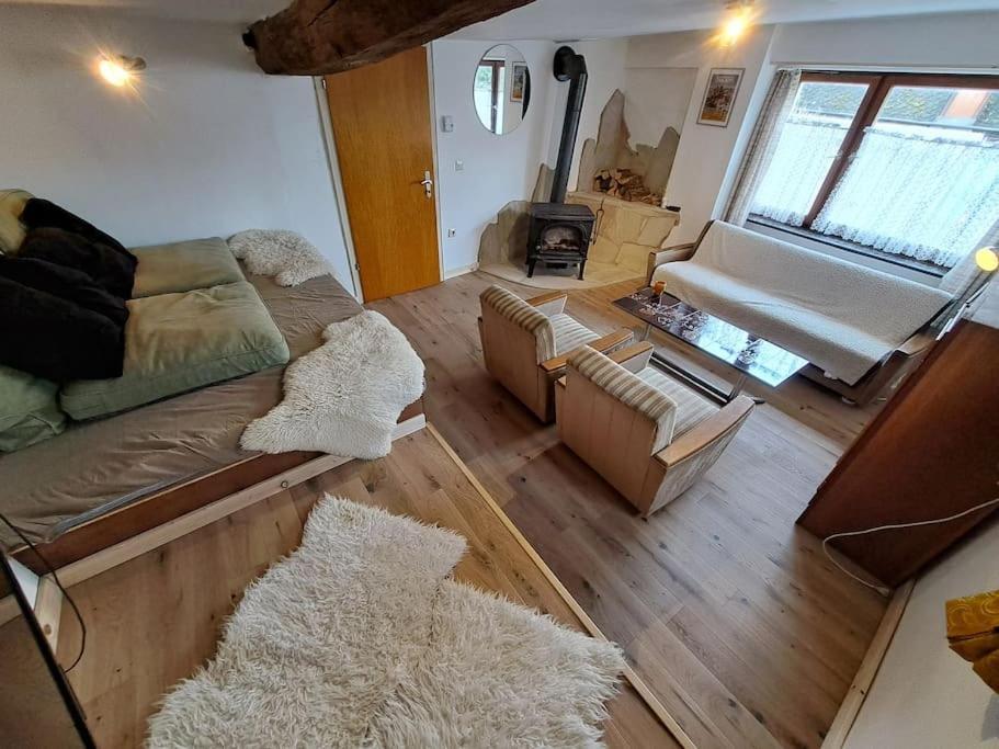 Haus Moselwald - 3 Bedrooms Enkirch Exteriör bild