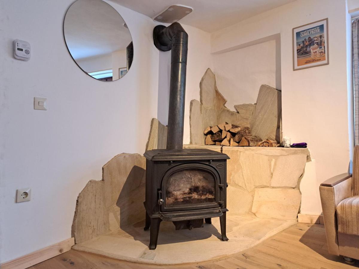 Haus Moselwald - 3 Bedrooms Enkirch Exteriör bild