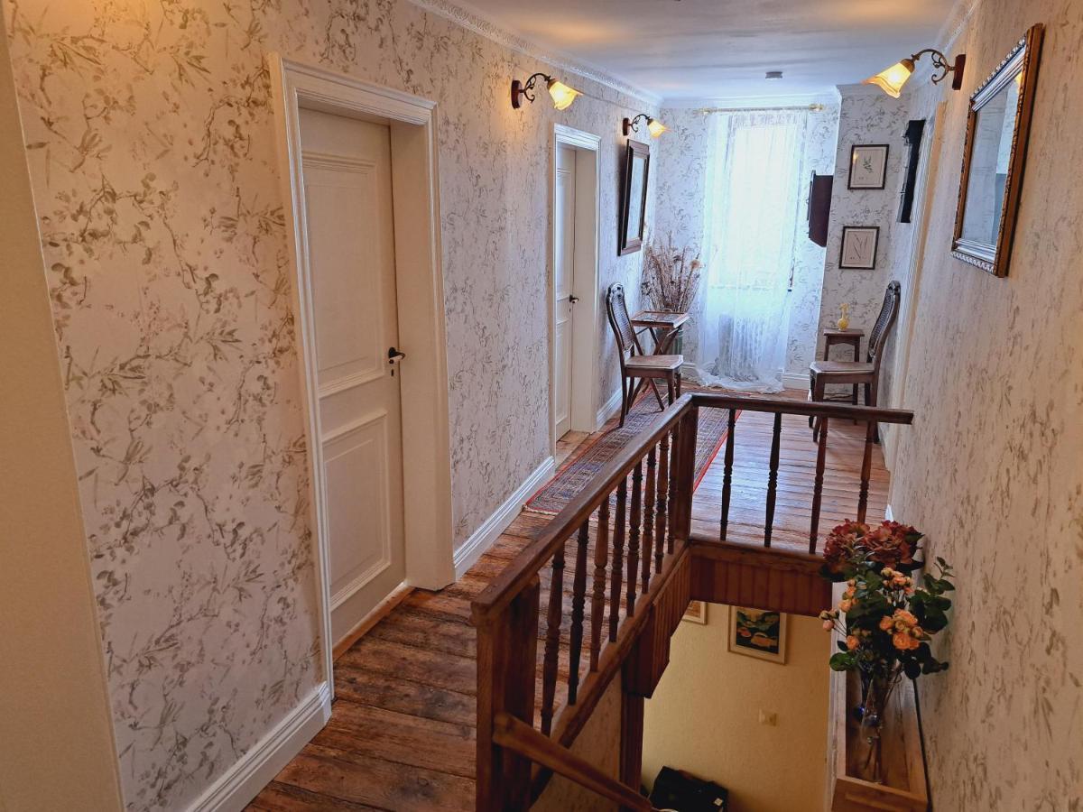 Haus Moselwald - 3 Bedrooms Enkirch Exteriör bild